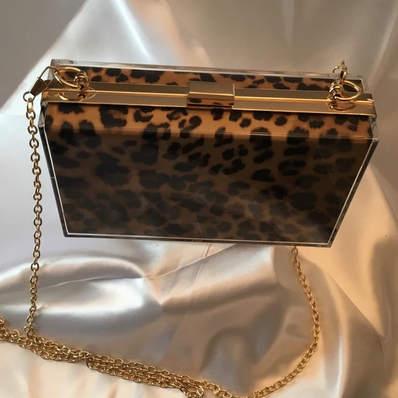 Stylish Leopard Acrylic Fashion Clutch Bag - Picture 6 of 10